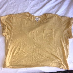 Cropped pocket tee